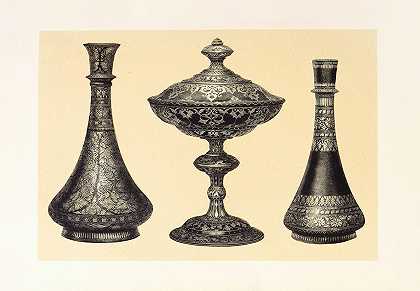 约翰·查尔斯·罗宾逊（John Charles Robinson）的《最近的氧化白蜡印度花瓶，用银包裹或损坏》