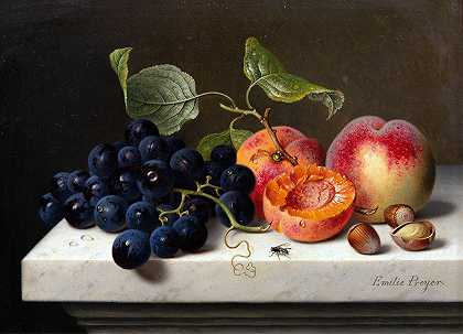 Emilie Preyer的《大理石基座上的葡萄、桃子和坚果水果静物》