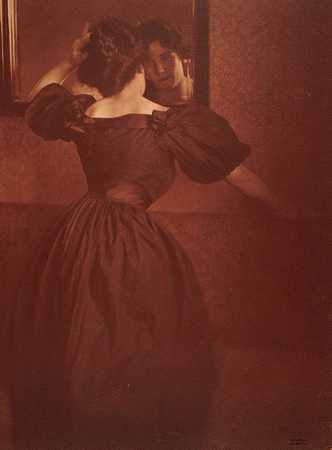 海因里希·库恩的《镜子前的女人》
