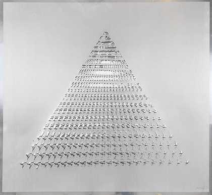 金字塔，1972年。-海因茨·马克