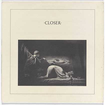 彼得·萨维尔、马丁·阿特金斯、伯纳德·皮埃尔·沃尔夫。Joy Division，Closer的专辑封面。1980