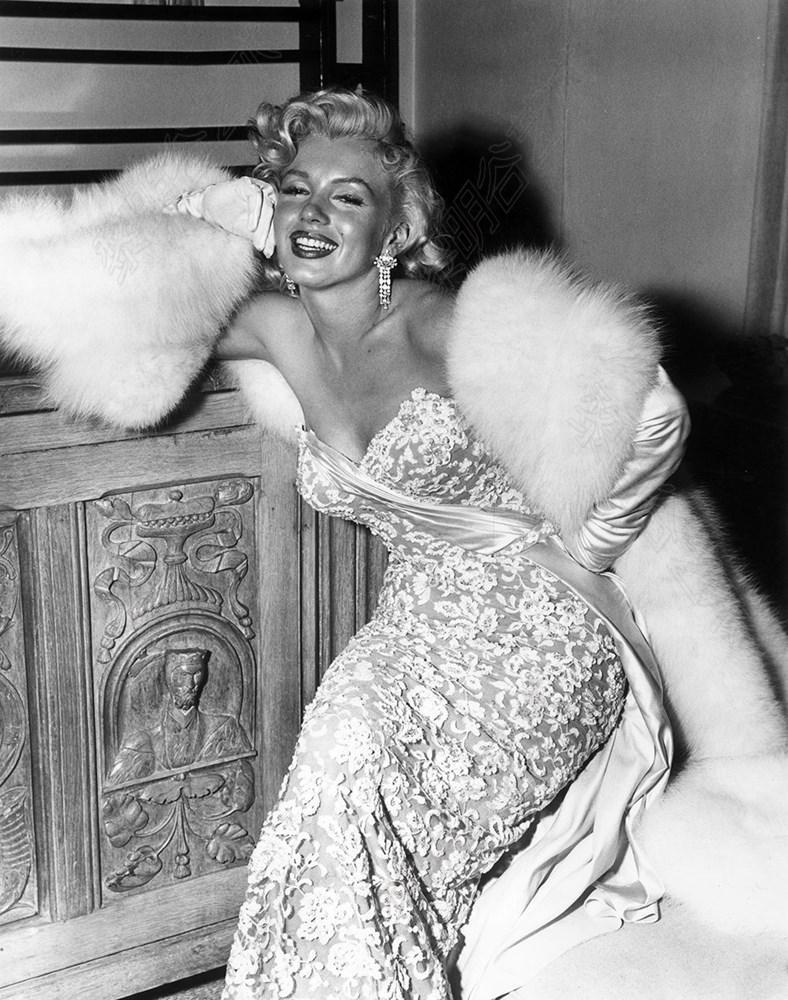Marilyn In Lace