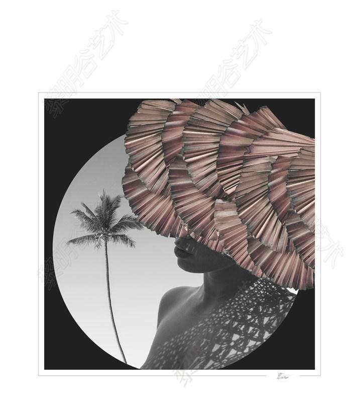 Woman with a palmtree
