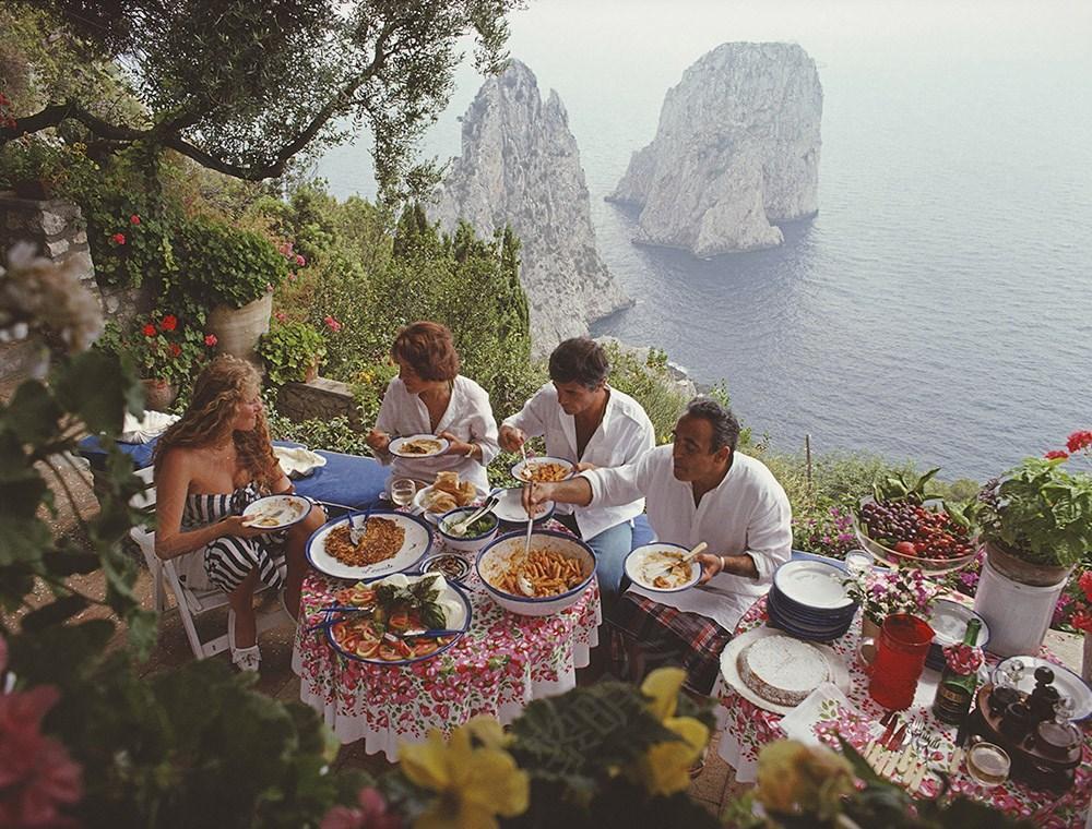 Dining Al Fresco On Capri